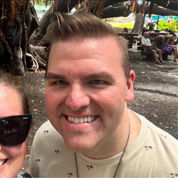 Meet your Posher, Kevin - Picture 1 of 1